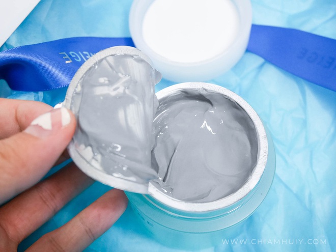 Đừng chỉ ưu ái mask giấy, mà xem nhẹ khả năng kháng khuẩn làm sạch da vượt trội của mặt nạ đất sét - Ảnh 8. Đừng chỉ ưu ái mask giấy, mà xem nhẹ khả năng kháng khuẩn làm sạch da vượt trội của mặt nạ đất sét - Ảnh 8.