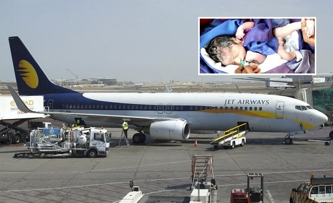 Chào đời trên máy bay, em bé được nhận vé bay miễn phí trọn đời - Ảnh 1.