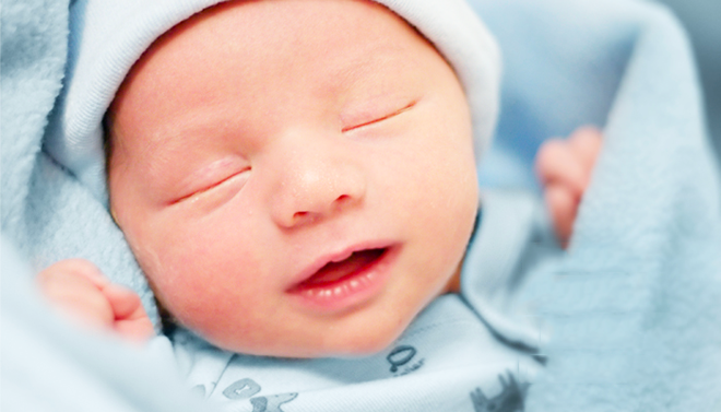 Những tưởng con mắc 4 chứng bệnh về da nhưng sau cùng mẹ thở phào vì bé chỉ bị loại mụn nhẹ này thôi - Ảnh 6. Những tưởng con mắc 4 chứng bệnh về da nhưng sau cùng mẹ thở phào vì bé chỉ bị loại mụn nhẹ này thôi - Ảnh 6.
