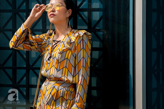 Trơn màu - Họa tiết đối chọi bất phân thắng bại trong street style tuần này - Ảnh 16. Trơn màu - Họa tiết đối chọi bất phân thắng bại trong street style tuần này - Ảnh 16.