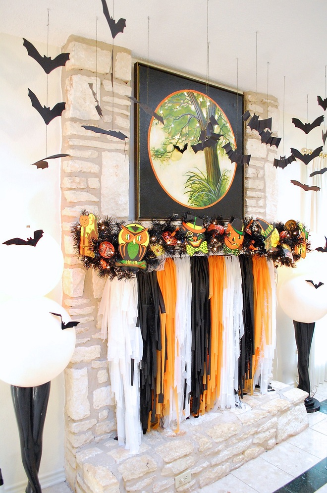 Ghé thăm ngôi nhà trang trí Halloween tuyệt đẹp của một nữ blogger - Ảnh 3.