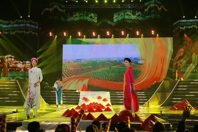 MC Đức Bảo sẽ dẫn dắt chương trình Việt Nam 2017 - Vũ khúc ánh sáng - Ảnh 4.