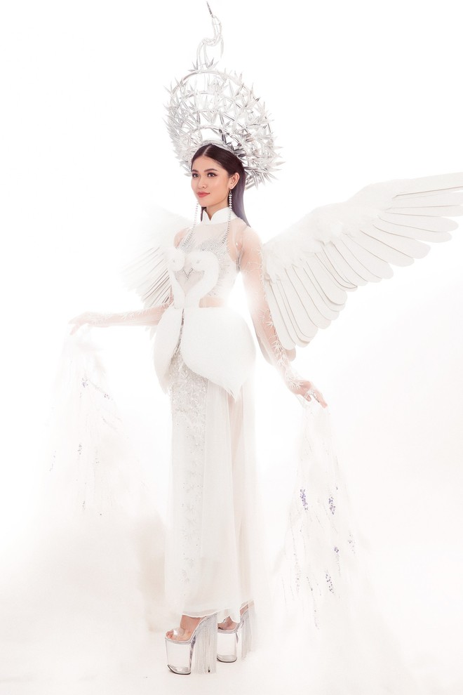 Á hậu Thùy Dung hóa thân thành nàng tiên trong trang phục truyền thống tại Miss International 2017 - Ảnh 1. Á hậu Thùy Dung hóa thân thành nàng tiên trong trang phục truyền thống tại Miss International 2017 - Ảnh 1.