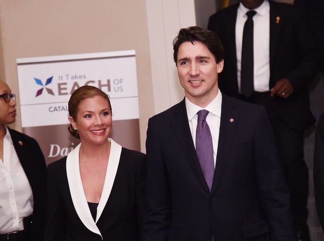 Lời tỏ tình lịm tim và 12 năm hôn nhân trên cả mật ngọt của Thủ tướng Canada đẹp trai như tài tử - Ảnh 8.