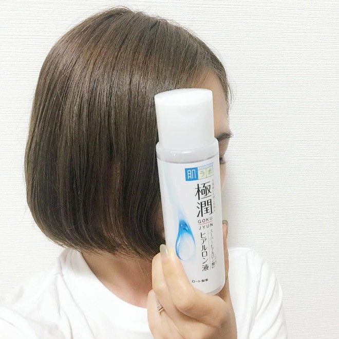 5 sản phẩm toner giá bình dân nhưng chất lượng tuyệt vời được con gái Việt mua nhiều nhất năm 2017 - Ảnh 3. 5 sản phẩm toner giá bình dân nhưng chất lượng tuyệt vời được con gái Việt mua nhiều nhất năm 2017 - Ảnh 3.