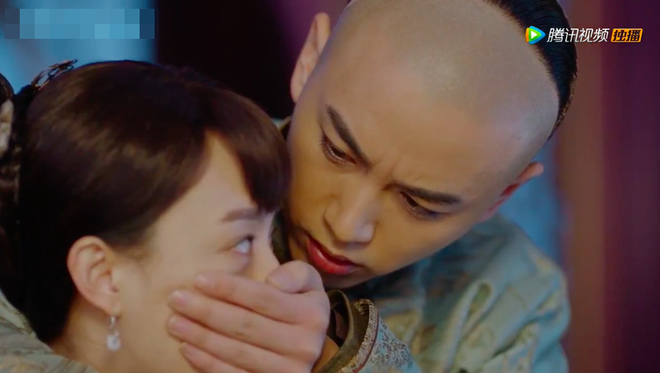 Chồng chết được mấy ngày, Châu Doanh (Tôn Lệ) đã bị trai trẻ sà vào ôm ấp - Ảnh 11.