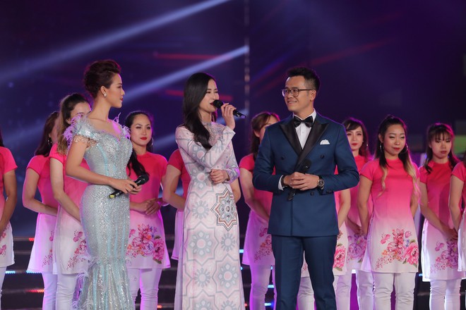 MC Đức Bảo sẽ dẫn dắt chương trình Việt Nam 2017 - Vũ khúc ánh sáng - Ảnh 17.