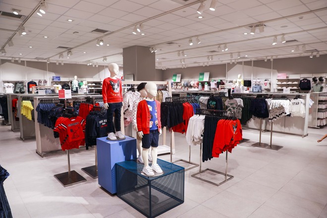 H&M Việt Nam tiếp tục khai trương thêm một cửa hàng thứ 3 tại Sài Gòn - Ảnh 9.