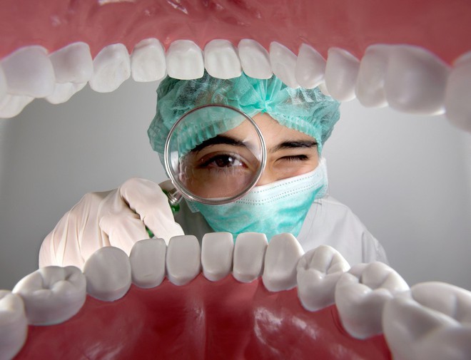 Chăm sóc sức khỏe răng miệng không đúng cách gây ra nhiều bệnh không ngờ cho sức khỏe - Ảnh 4.