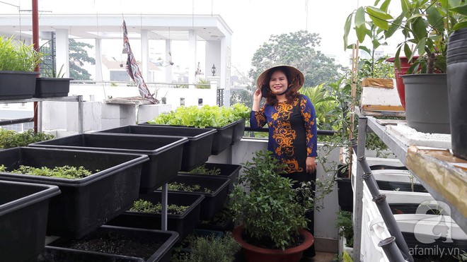 Đã mắt với 2 vườn rau gì cũng có của bà mẹ 8X ở Sài Gòn - Ảnh 6.