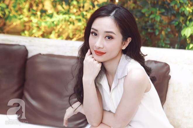 Jun Vũ Tháng năm rực rỡ: Tôi đẹp và bị đại gia gạ gẫm, đi nâng ngực bị chỉ trích thì đáp trả chứ không cho qua! - Ảnh 7.