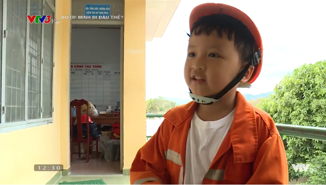 Bố ơi: MC Hồng Phúc bật khóc khi bị bắt nhảy lầu vì quá sợ độ cao - Ảnh 4.