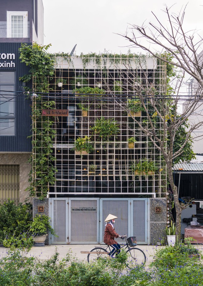 Bất ngờ với ngôi nhà toàn sắt thép nhưng đẹp, mềm mại và vô cùng thư giãn ở Đà Nẵng - Ảnh 2.