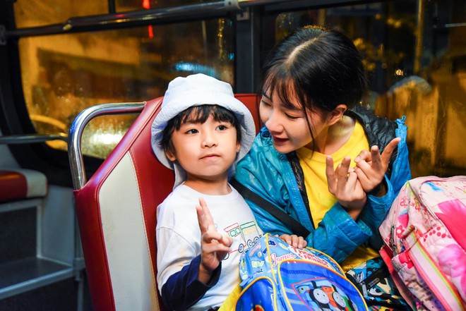 Hạ Vi: Nếu mọi người đừng biết quá nhiều về đời tư của tôi thì mọi chuyện đã dễ dàng hơn           - Ảnh 10.