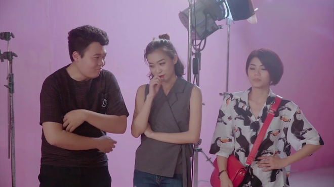 Gái quê Hồ Ngọc Hà bỗng bắt được vàng, trở thành con át chủ bài trong cuộc chiến showbiz - Ảnh 9.