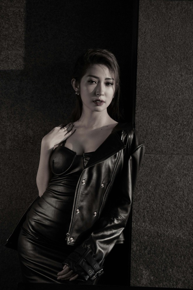 Khổng Tú Quỳnh lột xác gợi cảm lần đầu bắt tay cùng rapper hàng đầu underground - Ảnh 3. Khổng Tú Quỳnh lột xác gợi cảm lần đầu bắt tay cùng rapper hàng đầu underground - Ảnh 3.