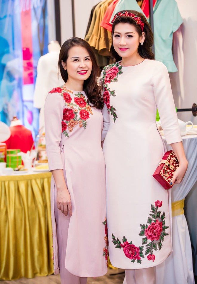 Phát hờn vì nhan sắc 3 bà mẹ sao Việt, vừa xinh trẻ lại mặc phong cách chẳng kém gì con gái - Ảnh 18.