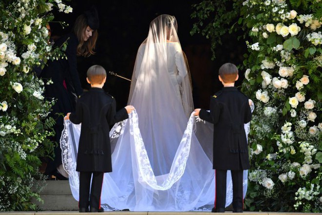 Cận cảnh những khoảnh khắc như mơ từ đám cưới hoàng gia 40 triệu đô, có hàng tỉ người ngóng chờ  - Ảnh 4.