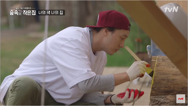 Vào rừng sống hạnh phúc thế này ai chẳng muốn làm hàng xóm với Park Shin Hye, So Ji Sub - Ảnh 7.