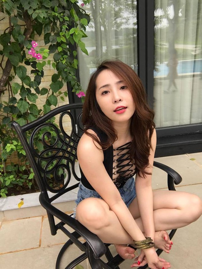 Sau hơn 10 năm nổi danh nhờ cá sấu chúa, cựu hot girl Quỳnh Nga hiện tại ra sao? - Ảnh 23.