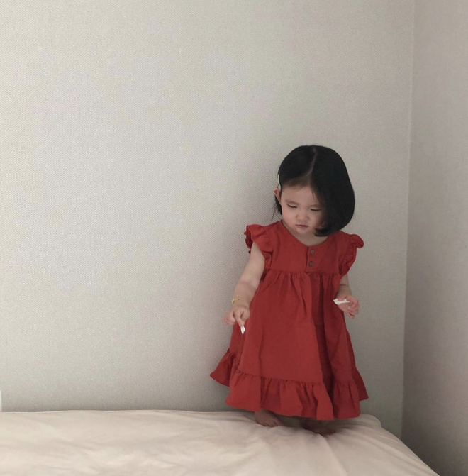 Loạt ảnh điệu đà của bé gái có hơn 80k followers trên Instagram này sẽ khiến bạn muốn có con gái ngay lập tức! - Ảnh 4.