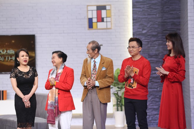 Rơi nước mắt trước chuyện tình 50 năm của nhà giáo ưu tú Mạnh Dung và vợ hiền - Ảnh 10.