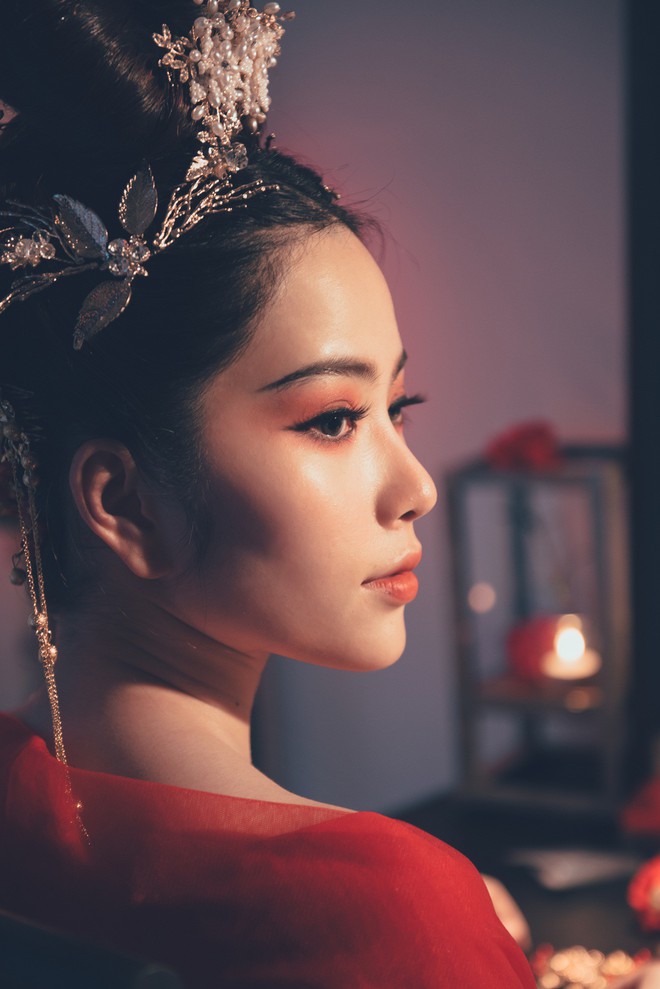 Sau khi đòi giải cứu thế giới, Nam Em hóa Võ Tắc Thiên trong MV mới - Ảnh 2.