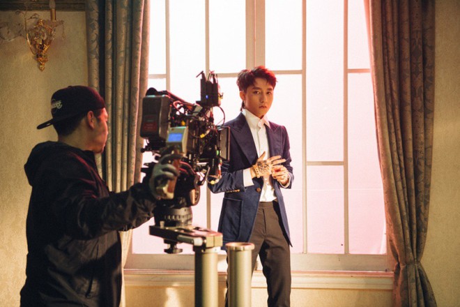 Sơn Tùng M-TP hé lộ clip hậu trường thực hiện MV Chạy ngay đi với ekip Hàn Quốc - Ảnh 8.
