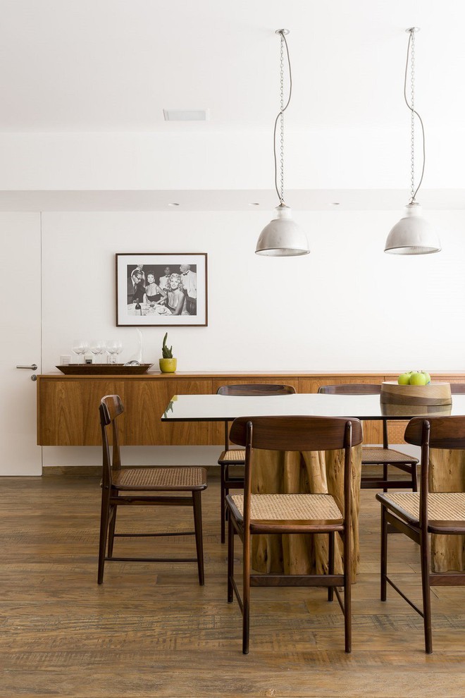 Mở kh&ocirc;ng gian sống ra ph&iacute;a ngo&agrave;i trời, người đ&agrave;n &ocirc;ng gi&uacute;p ng&ocirc;i nh&agrave; tạo được dấu ấn c&aacute; nh&acirc;n kh&ocirc;ng đ&acirc;u c&oacute; được - Ảnh 8.