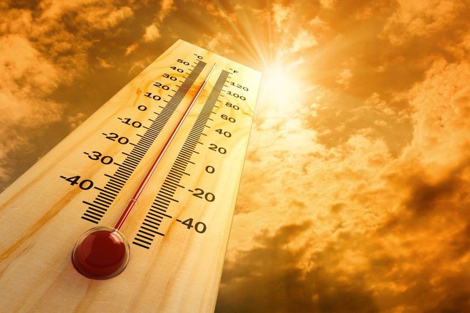 Chống sốc nhiệt ngày nhiệt độ ngoài trời quá cao, hãy trang bị ngay những giải pháp này - Ảnh 1.