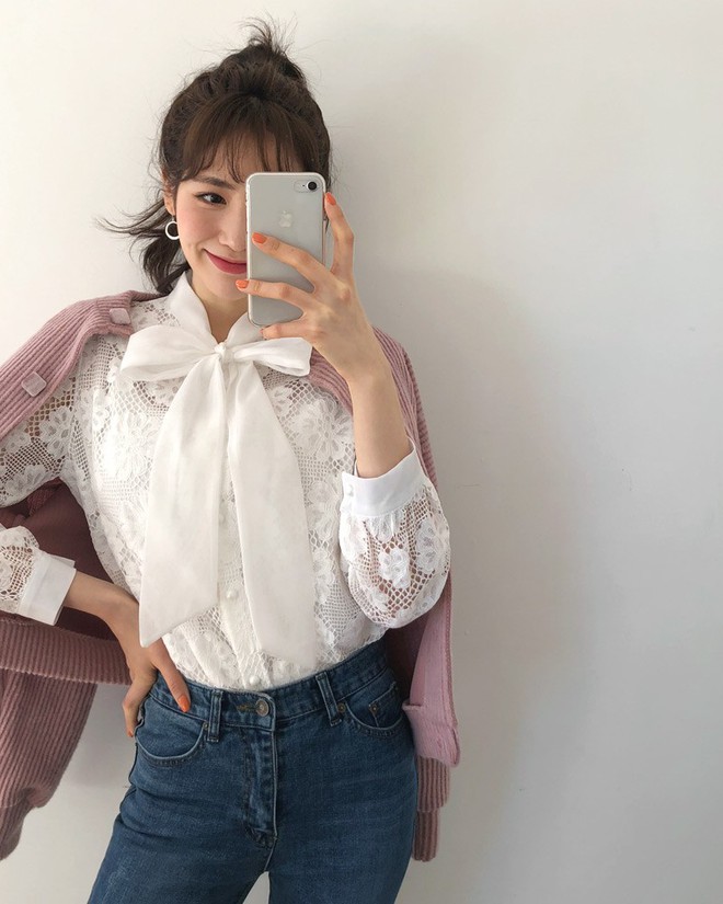 3 cách điệu của áo sơmi và áo blouse đang rất được lòng các nàng điệu đà vào thời điểm này - Ảnh 13.