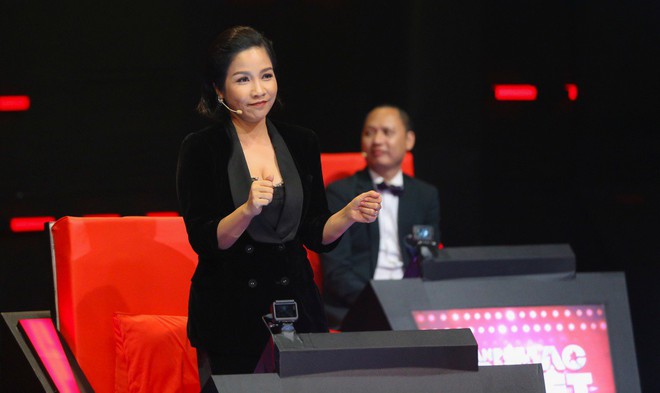 Xuân Bắc bất ngờ bắt bẻ Đức Trí: Làm sao lấy tay che được cả bầu trời - Ảnh 10.