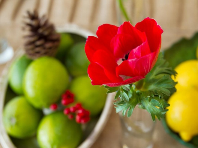 5 cách giúp bàn ăn đẹp lãng mạn và ấm cúng trong những ngày đầu năm - Ảnh 6.