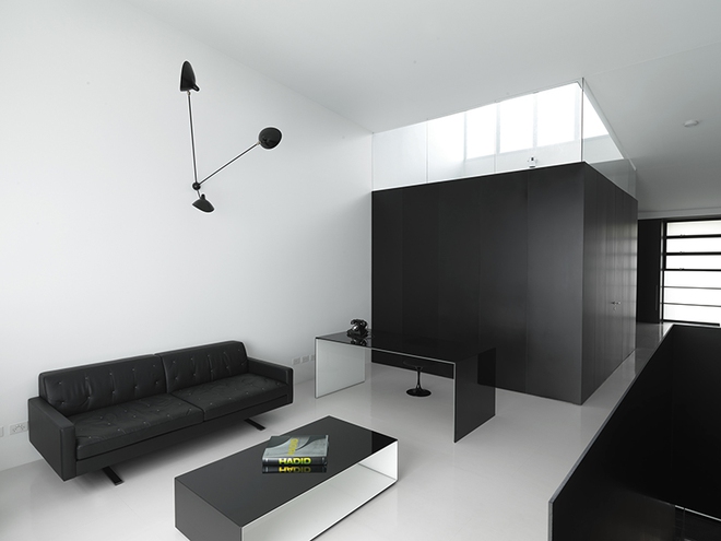 Khi đã trót yêu thích màu đen rồi bạn có biết cách thiết kế nội thất sao cho đẹp - Ảnh 8.