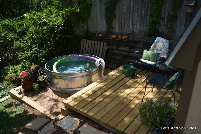 Trời nóng, tự thiết kế một bể bơi mini trong nhà cho con tha hồ vùng vẫy - Ảnh 6.