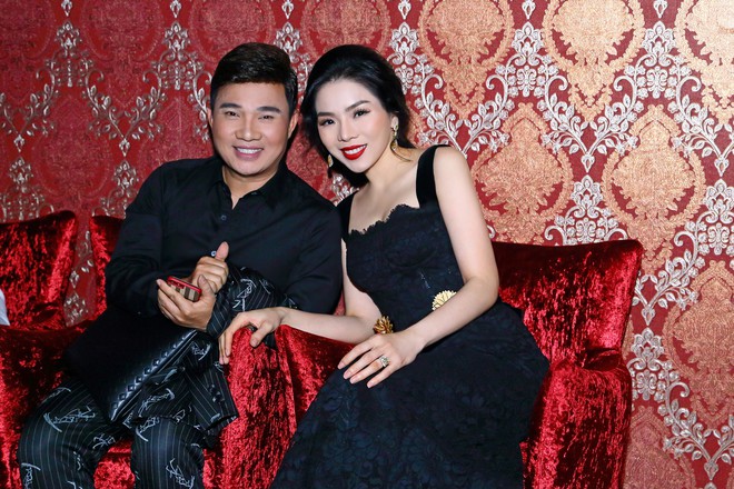 Lệ Quyên - Đàm Vĩnh Hưng mặc đồ tông xuyệt tông dù không hẹn trước - Ảnh 2.