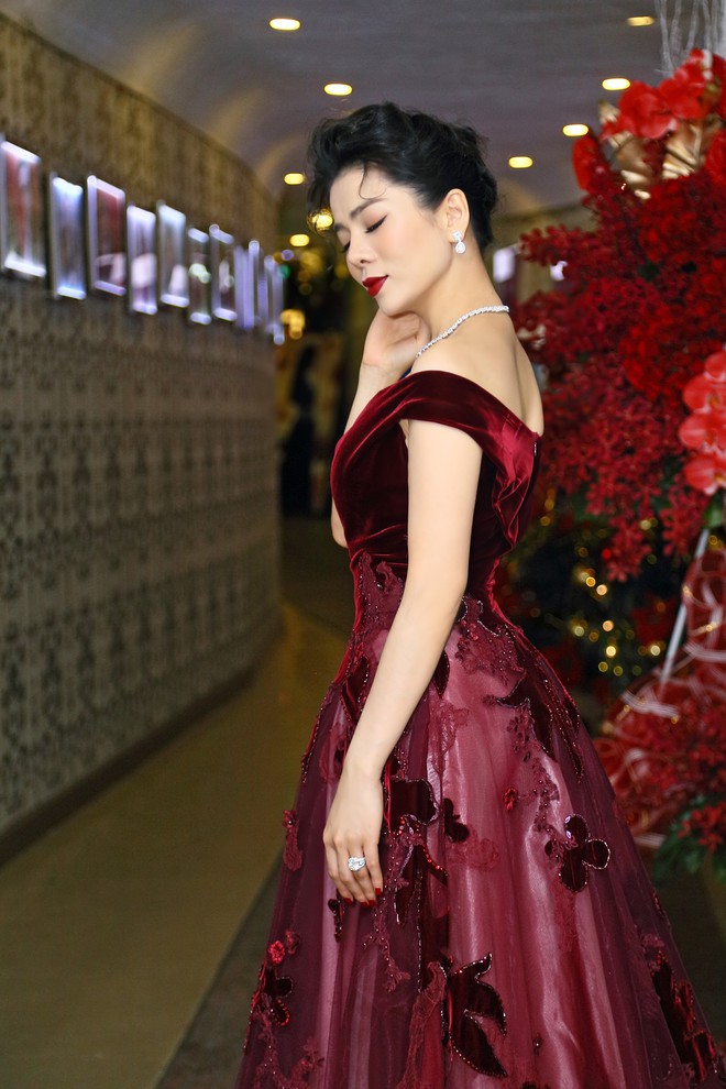 Lệ Quyên phản pháo trước chỉ trích hát Bolero không ai thay được: Chỉ là hiểu nhầm! - Ảnh 6.