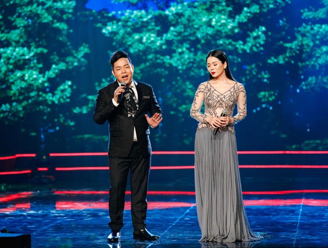 Hà Thu - Nam Em diện áo dài rực rỡ, khoe giọng ngọt ngào khi hát Bolero - Ảnh 9.