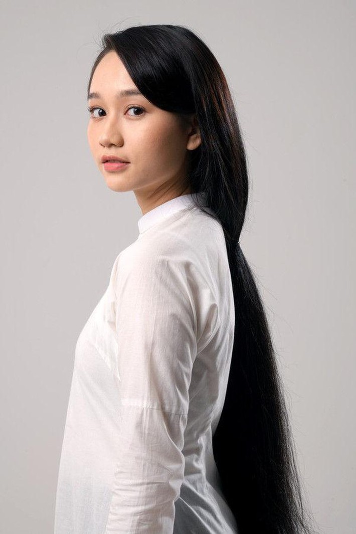 Trúc Anh bị đào lại vai diễn đáng quên trong bộ phim vướng lùm xùm, khác xa Hà Lan của Mắt Biếc - Ảnh 6. Trúc Anh bị đào lại vai diễn đáng quên trong bộ phim vướng lùm xùm, khác xa Hà Lan của Mắt Biếc - Ảnh 6.