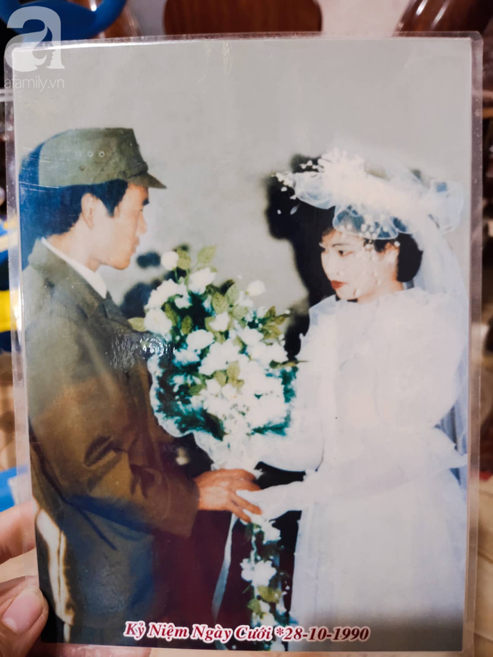 Chuyện chưa từng yêu nhưng vẫn đám cưới của cô hoa khôi Lạng Sơn 29 năm trước: Là người đầu tiên trong làng mặc váy cưới và dàn 