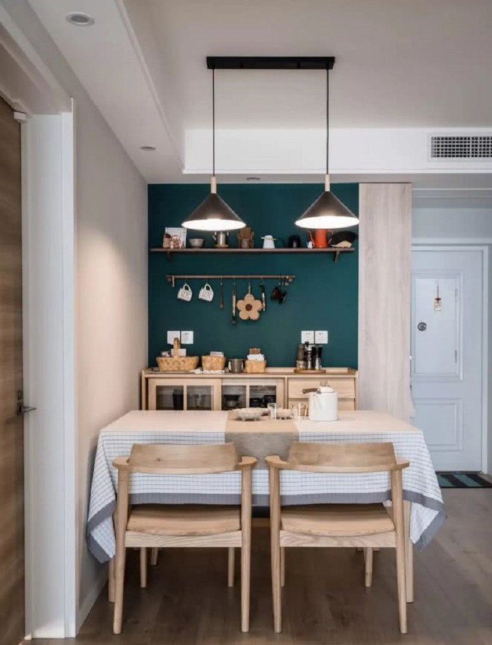 Những cách bài trí bàn ăn với đồ nội thất vô cùng nổi bật cho không gian bếp của nhà chung cư bạn nên tham khảo  - Ảnh 2.
