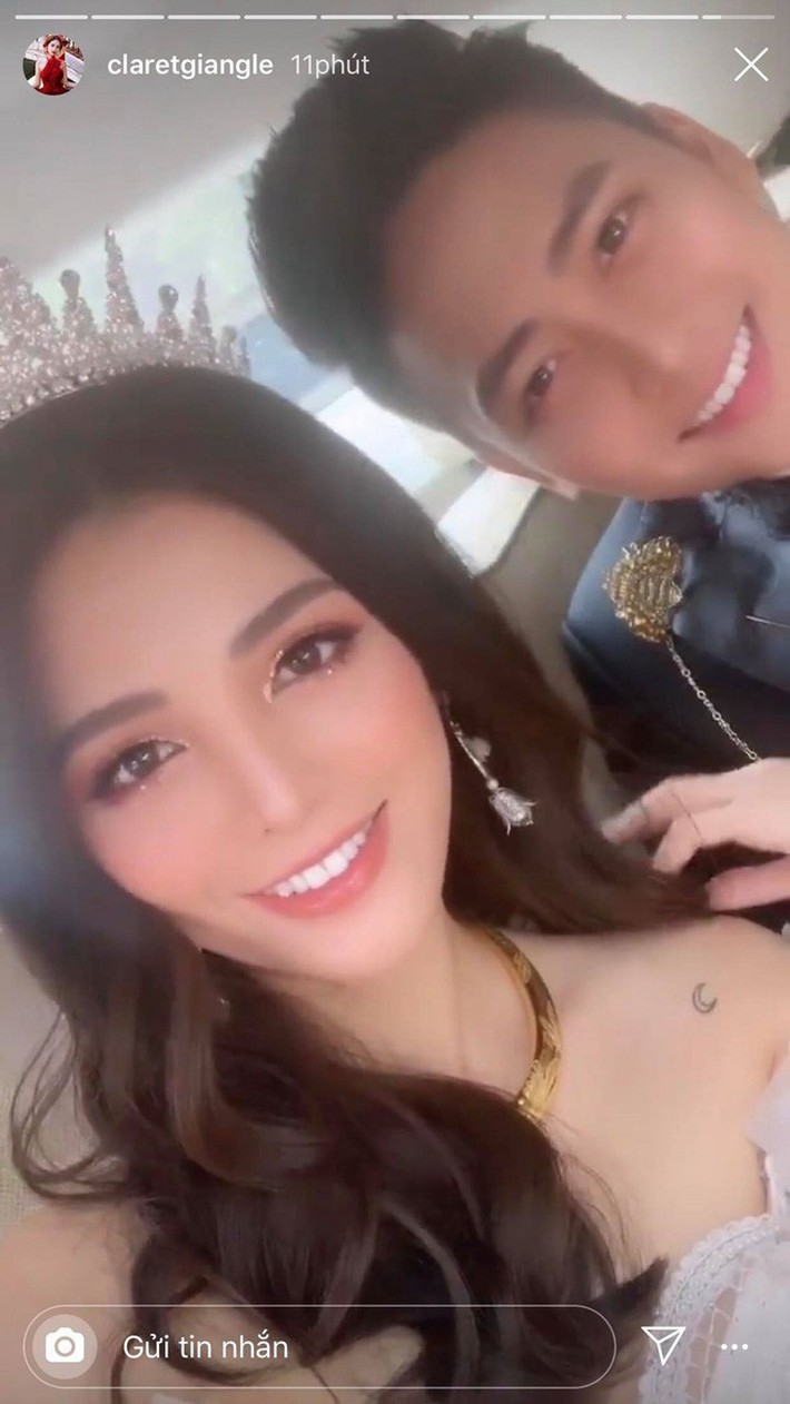 Đám cưới xa hoa kiểu Rich kid: Hai chiếc Roll Royce cùng dàn xe sang đợi sẵn, không gian tiệc cưới như lâu đài dưới đại dương khiến Á hậu cũng khen hết lời - Ảnh 7.