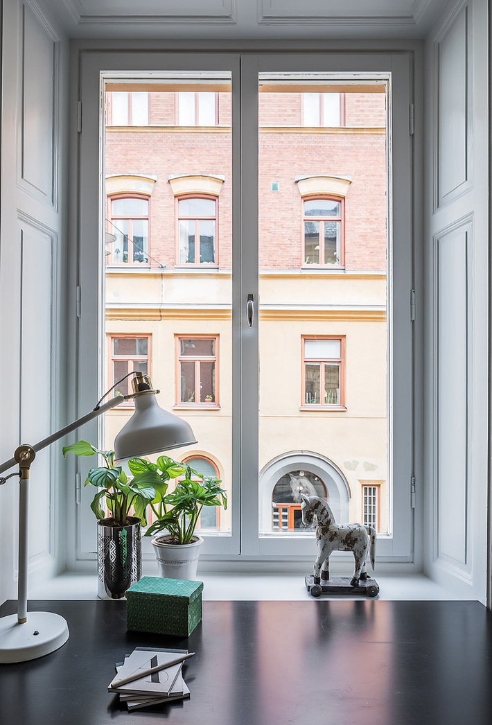 Nội thất màu sáng hài hòa trong căn hộ màu trắng xám siêu hiện đại ở Nga - Ảnh 10.