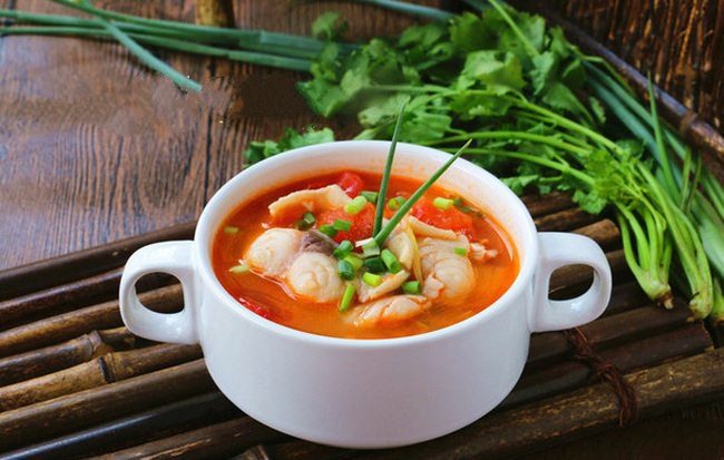 Nấu canh cá muốn ngon, cứ làm theo công thức này!