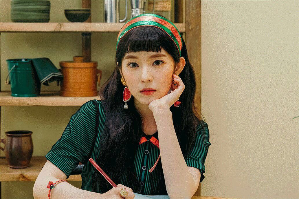 Người ta thì đổi tóc để thăng hạng nhan sắc còn những idol này may mà có nhan sắc mới cân được loạt tóc thảm họa - Ảnh 5. Người ta thì đổi tóc để thăng hạng nhan sắc còn những idol này may mà có nhan sắc mới cân được loạt tóc thảm họa - Ảnh 5.