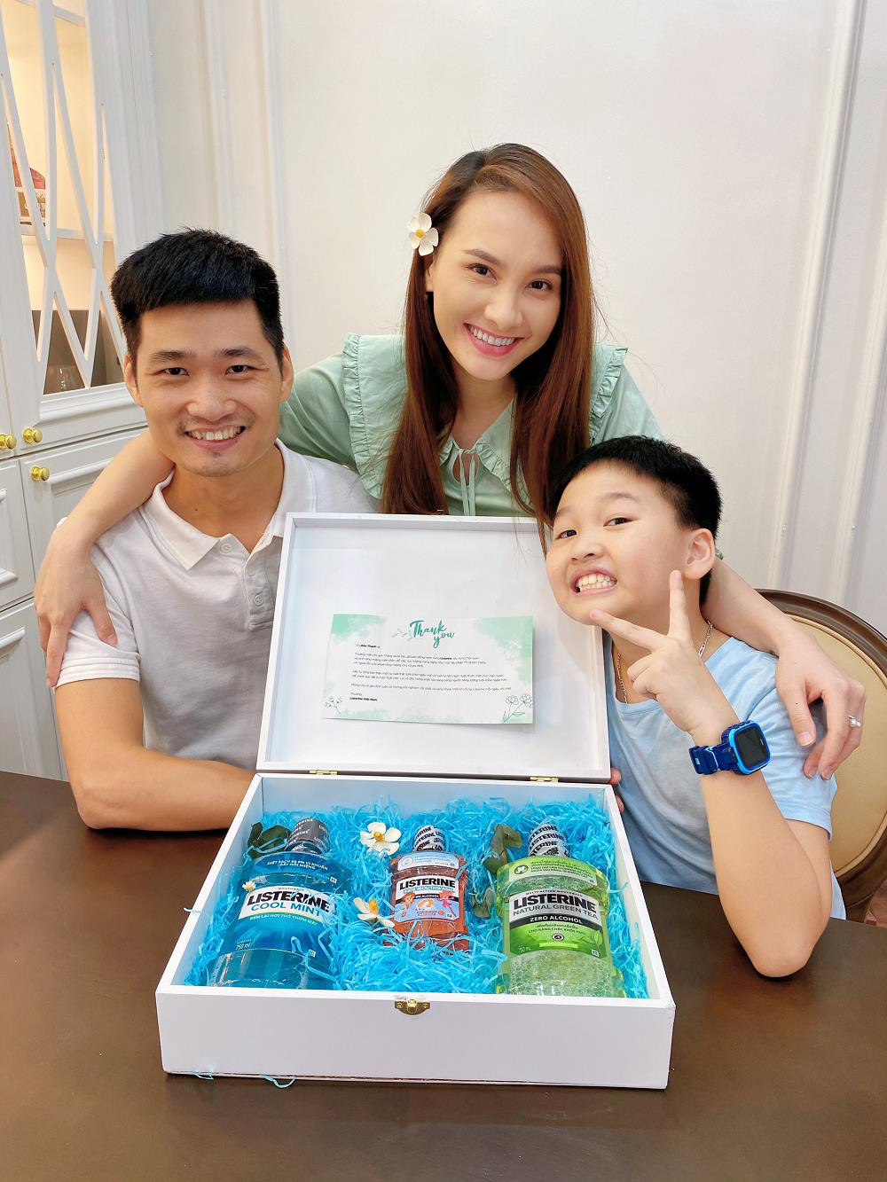 Mẹ Bảo Thanh chia sẻ tuyệt chiêu dụ dỗ “tín đồ hảo ngọt” Bin Bảo năng dùng nước súc miệng - Ảnh 1. Mẹ Bảo Thanh chia sẻ tuyệt chiêu dụ dỗ “tín đồ hảo ngọt” Bin Bảo năng dùng nước súc miệng - Ảnh 1.