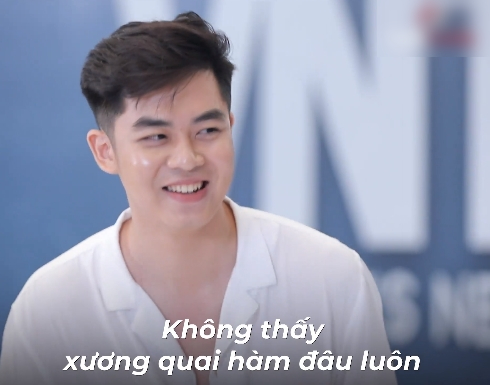 Vietnam's Next Top Model: Hotboy xứ Nghệ vác bụng mỡ đi catwalk, Nam Trung mỉa mai không giảm cân sẽ "lót lá chuối" mời về - Ảnh 7. Vietnam’s Next Top Model: Nam Trung mỉa mai thí sinh “dưới lớp mỡ mọi thứ rất đẹp”, dọa lót lá chuối đuổi về nếu không giảm cân Vietnam's Next Top Model: Hotboy xứ Nghệ vác bụng mỡ đi catwalk, Nam Trung mỉa mai không giảm cân sẽ "lót lá chuối" mời về - Ảnh 7. Vietnam’s Next Top Model: Nam Trung mỉa mai thí sinh “dưới lớp mỡ mọi thứ rất đẹp”, dọa lót lá chuối đuổi về nếu không giảm cân