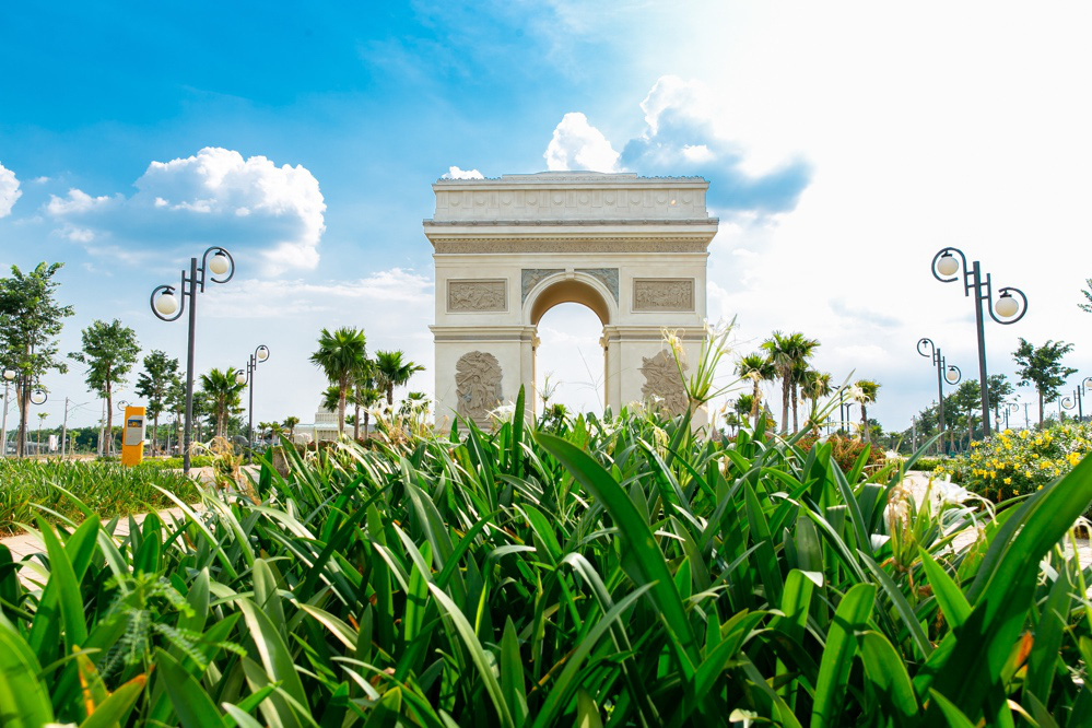 Check-in “5 nước” chỉ trong 1 ngày - Ảnh 2. Check-in “5 nước” chỉ trong 1 ngày - Ảnh 2.
