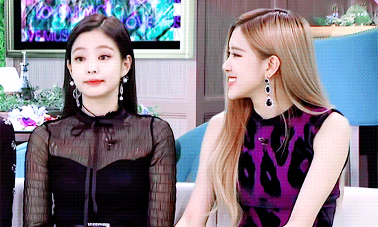 Rosé (Black Pink) - Ảnh 2. Rosé (Black Pink) - Ảnh 2.