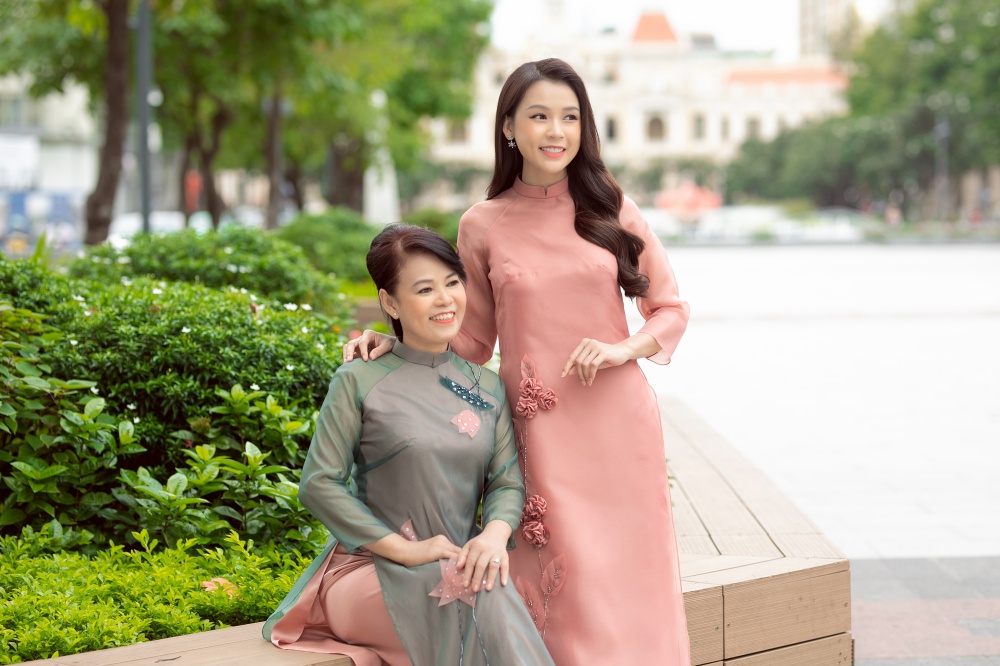 Sam và mẹ - Ảnh 3. Sam và mẹ - Ảnh 3.